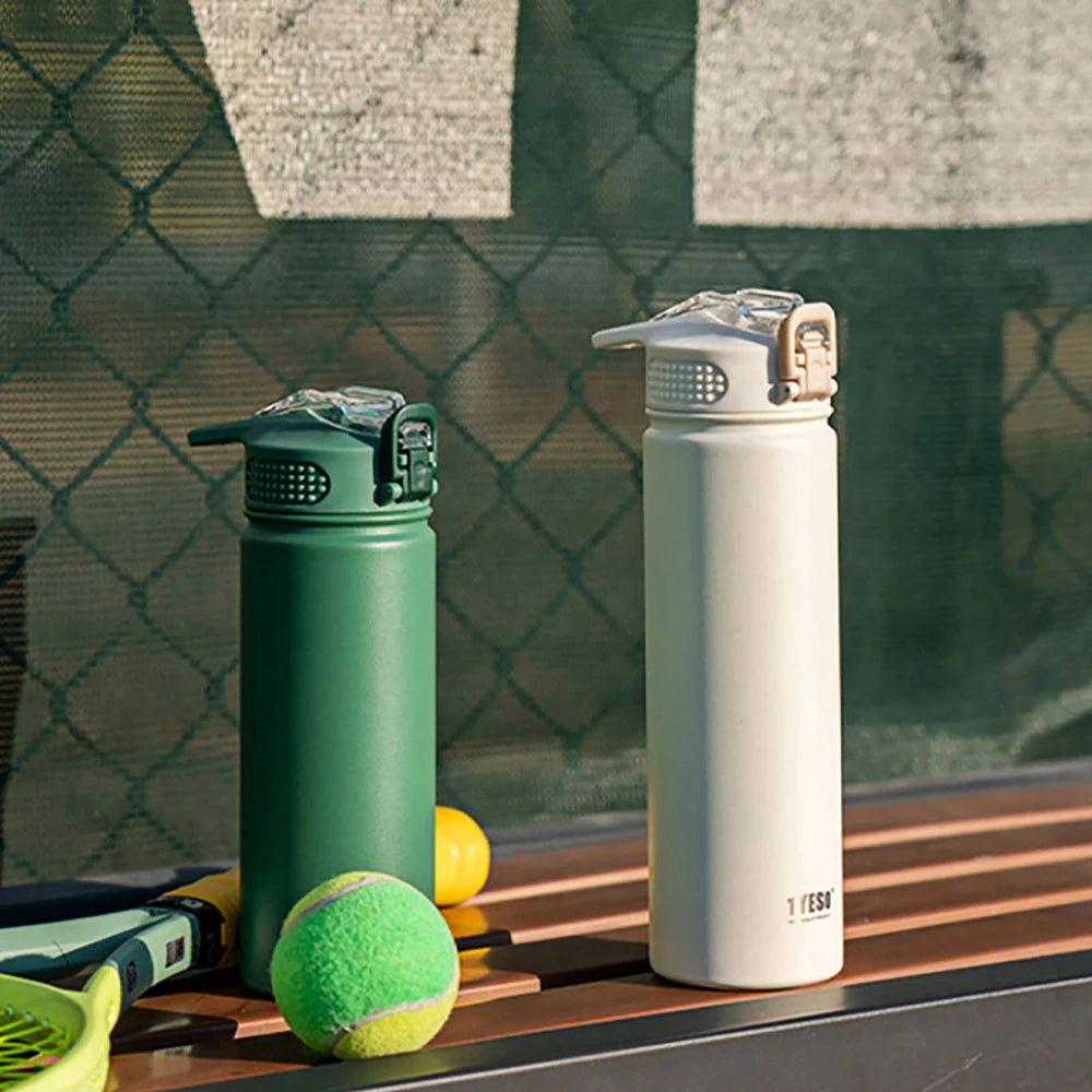 TYESO 600ML/750ML Insulated Stainless Steel Bottle with Straw Lid