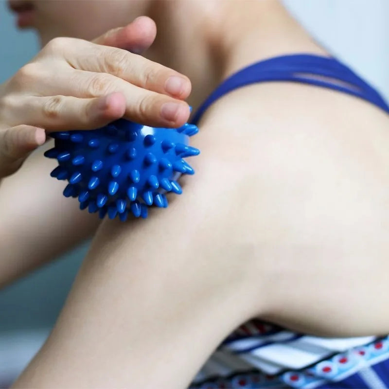 Spiky Foot Massage Ball – Deep Tissue Roller for Plantar Fasciitis & Reflexology