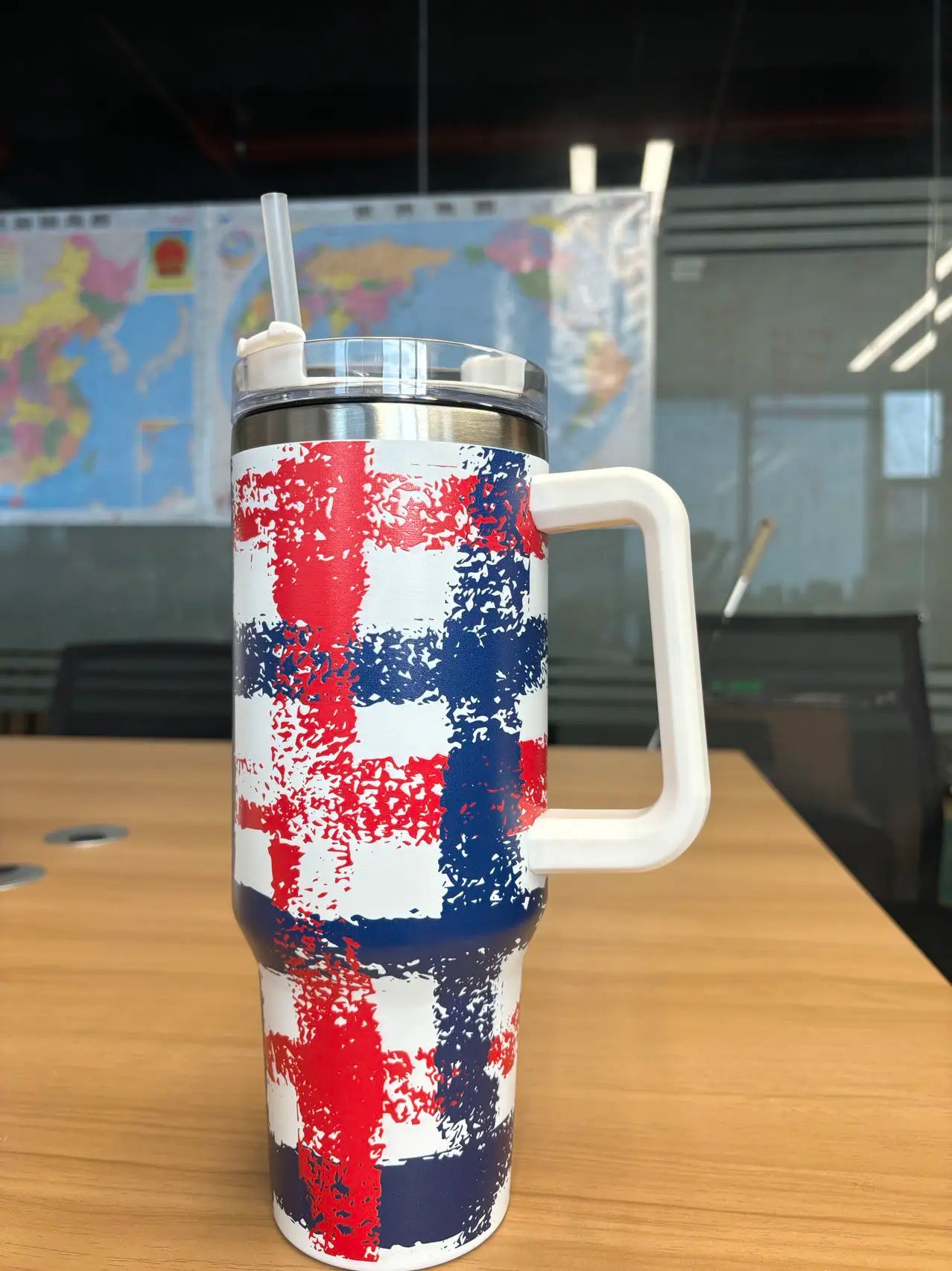 40oz Stainless Steel Insulated Tumbler – With Handle, Straw & Lid